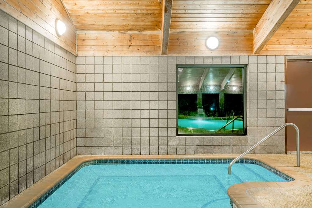 Moose Lake Lodge & Suites Einrichtungen foto